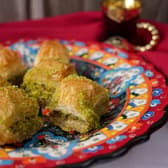 بقلاوة بالفستق (8 قطع)