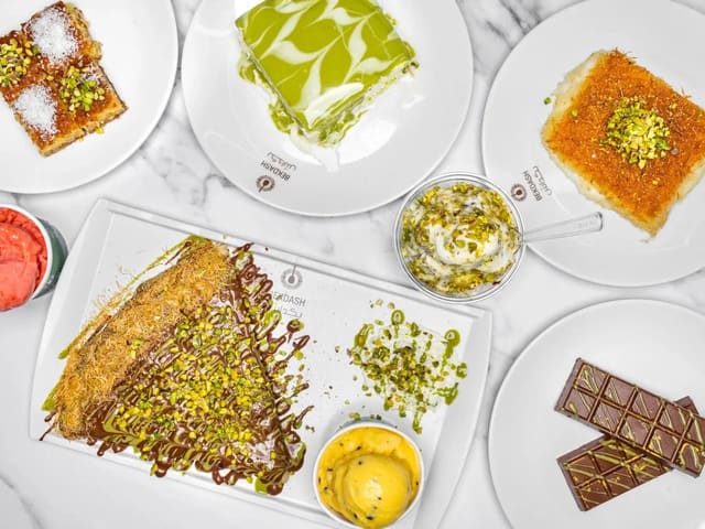 صورة من Bekdash Desserts، ١ من ٤