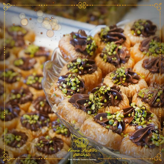 صورة من حلويات التاج، ٧ من ٨