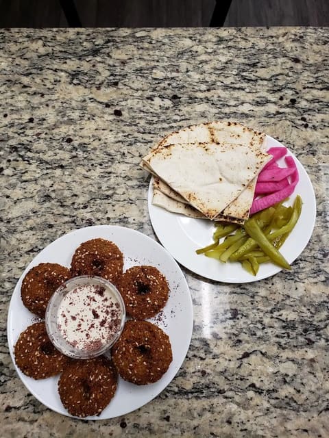 صورة من فلافل سكوب آند شاورما، ٣ من ٧
