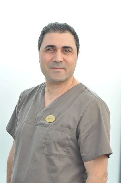 صورة من RosenDental، ١ من ١