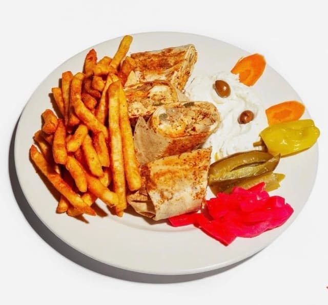 صورة من Fattoush Grill & Bakery، ٢ من ٦