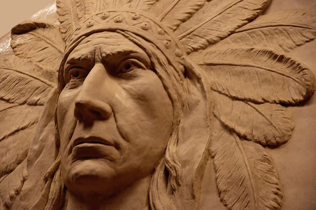 صورة من Buffalo Nations Museum: فنون وحياة الشعوب الأصلية، ٦ من ١٥