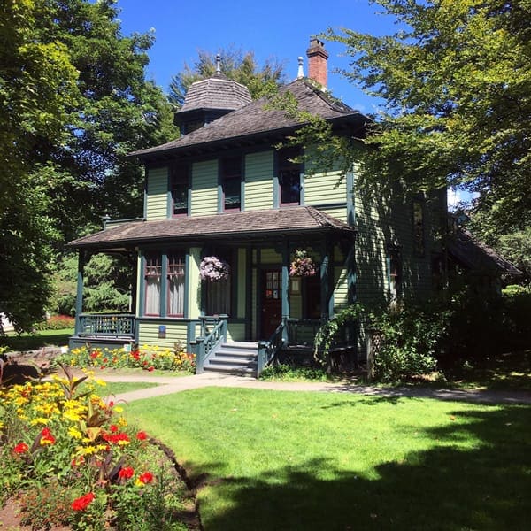 صورة من Roedde House Museum: بيت من القرن التاسع عشر، ١ من ١