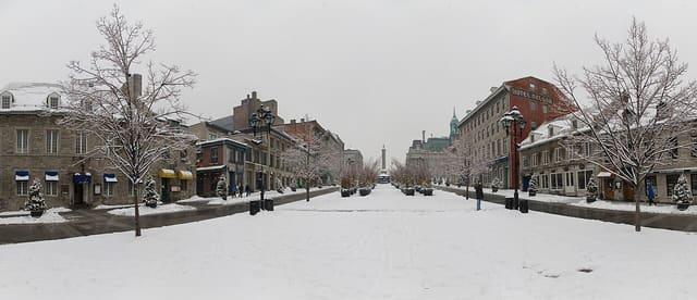 صورة من Place Jacques-Cartier: استراحة في مونتريال القديمة، ٤ من ١٧