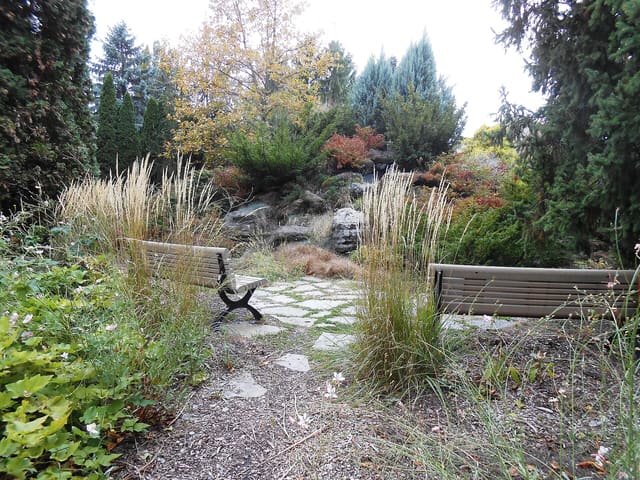 صورة من Jardins des Floralies: زهور وفن ونزهة، ١ من ٢٥