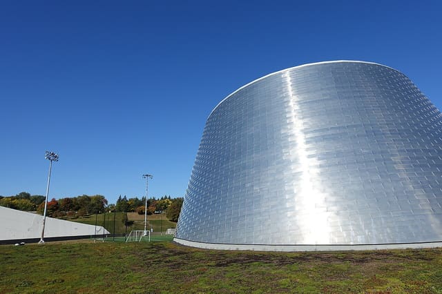 صورة من Planétarium: عروض القبة السماوية عند محطة Viau، ٦ من ١٥
