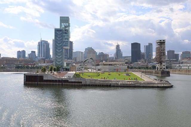 صورة من AML Grand Quai: برانش ورحلة نهرية، ٣ من ١٥