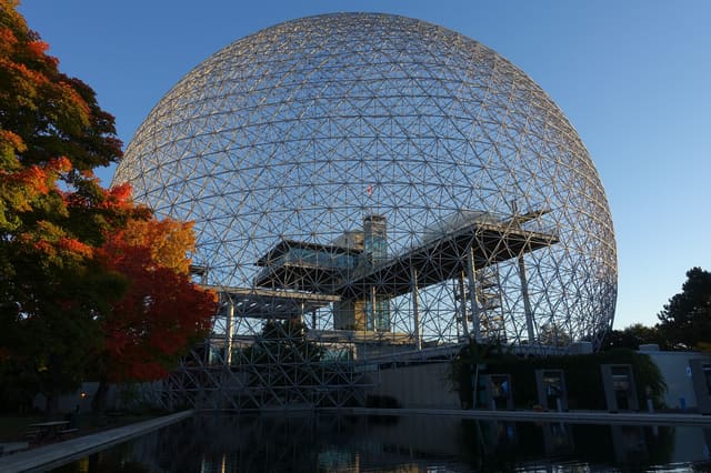 صورة من Biosphère: متحف البيئة داخل قبة Expo 67، ٢ من ١٧