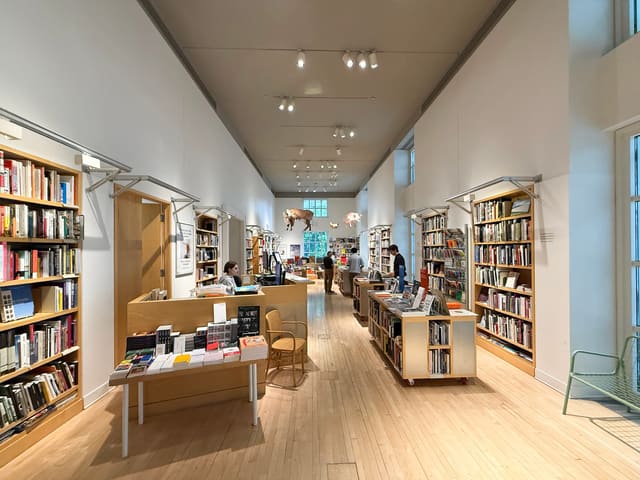 صورة من Centre Canadien d'Architecture: معارض العمارة وبيت Shaughnessy، ٦ من ١٨