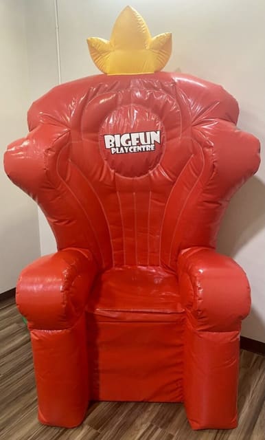 صورة من Big Fun Inflatable Park: ألعاب نفخ ومسارات تحدٍّ، ٤ من ٢٥