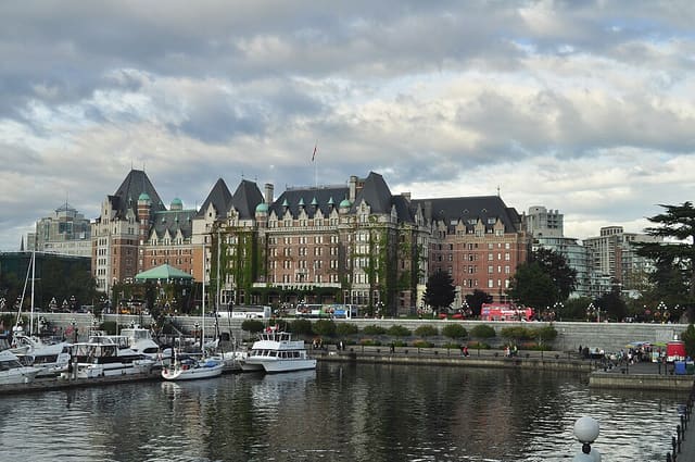 صورة من Inner Harbour: نزهة على Lower Causeway، ٦ من ١٣