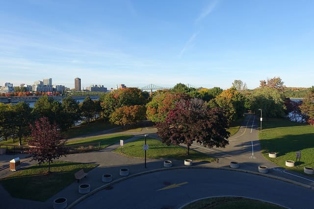 صورة من Parc de Dieppe: إطلالة على الميناء ووسط المدينة، ٢ من ١٥