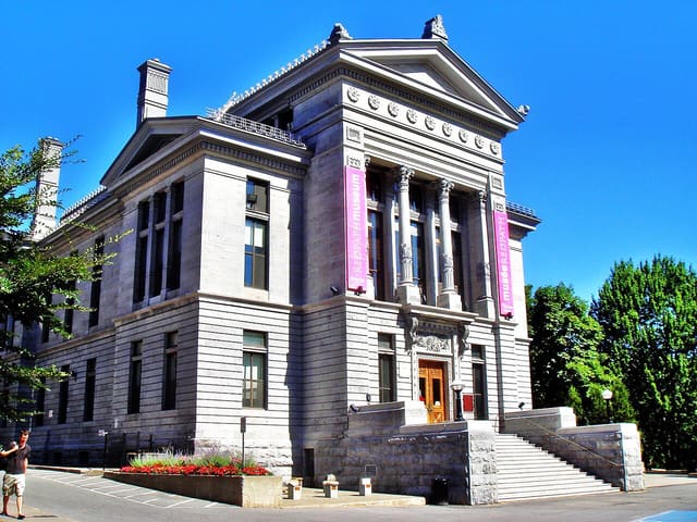 صورة من Musée Redpath: التاريخ الطبيعي في حرم McGill، ٤ من ١٥