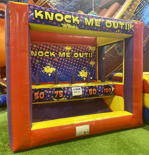 صورة من Big Fun Inflatable Park: ألعاب نفخ ومسارات تحدٍّ، ٣ من ٢٥