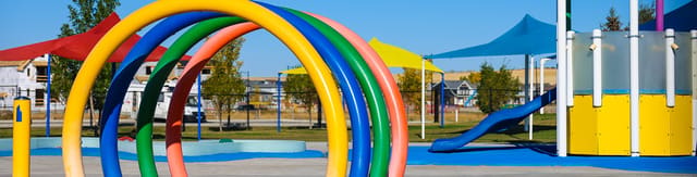 صورة من Chinook Winds Regional Park: ملاعب ومسارات وتزلج، ٢ من ٣