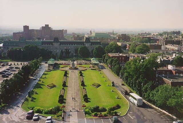 صورة من Oratoire Saint-Joseph: قبة على منحدر Mont Royal بدخول مجاني، ٨ من ٢٤