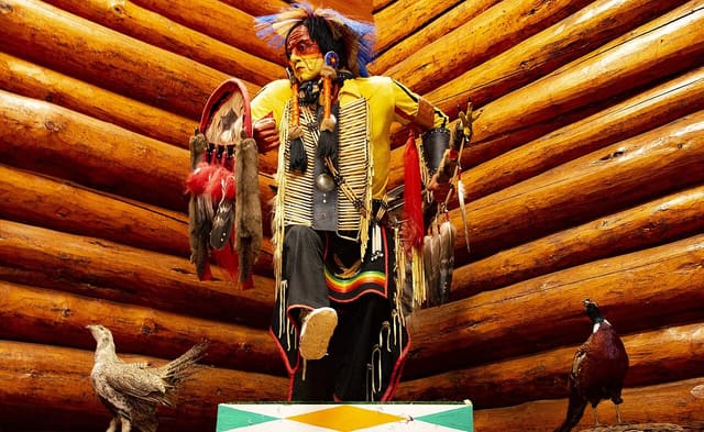 صورة من Buffalo Nations Museum: فنون وحياة الشعوب الأصلية، ٣ من ١٥