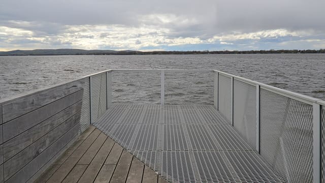صورة من Bois-de-l'Île-Bizard: ممر خشبي فوق المستنقع، ٧ من ١٦