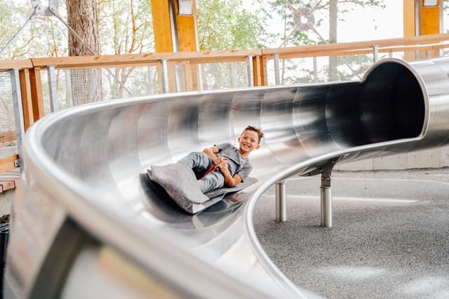 صورة من Malahat SkyWalk: ممر مرتفع وبرج حلزوني، ٤ من ١٨