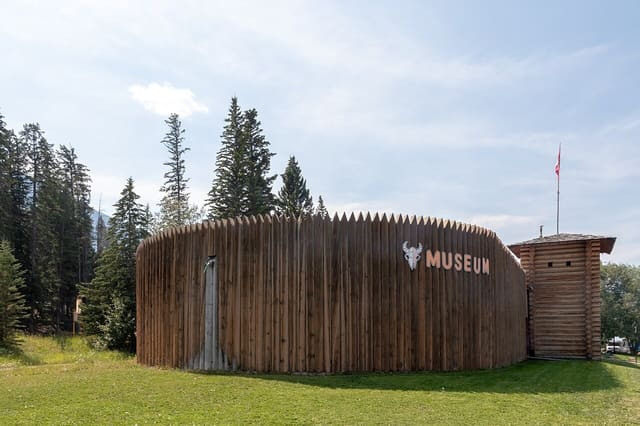 صورة من Buffalo Nations Museum: فنون وحياة الشعوب الأصلية، ٨ من ١٥