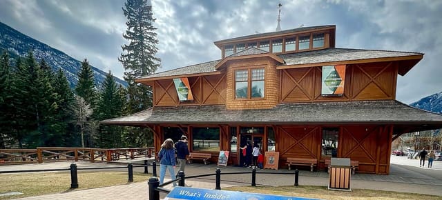 صورة من Banff Park Museum: تاريخ الطبيعة في مبنى خشبي، ٧ من ٩