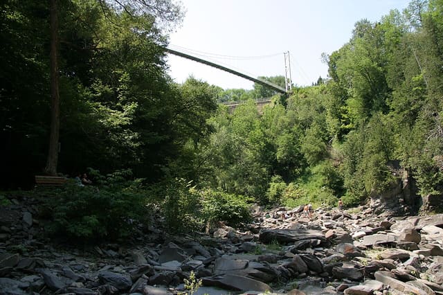 صورة من Gorge de Coaticook: جسر معلق ومسارات مشي، ٤ من ١٥