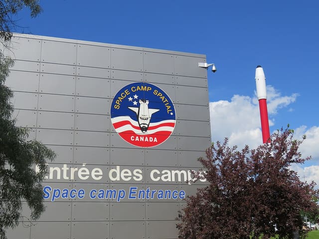 صورة من Cosmodôme في Laval: رحلة فضاء بأقل من ١٥$، ٤ من ١٦