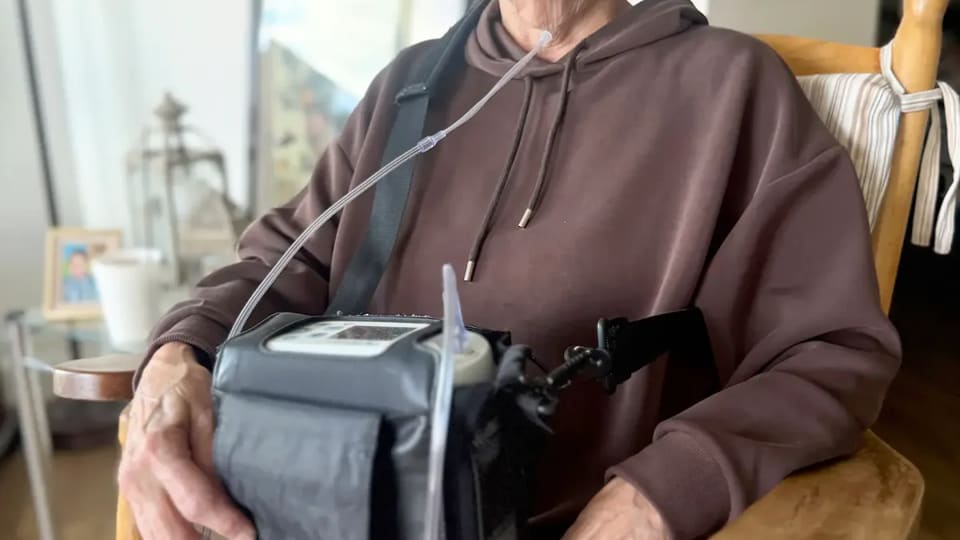 امرأة في الثمانينيات تقضي ليلة كاملة في الطوارئ من أجل وصفة مضاد حيوي