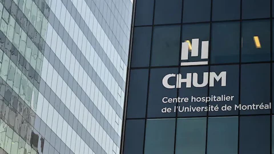 تقييم مريضة في مستشفى جامعة مونتريال للاشتباه بإصابتها بفيروس إيبولا