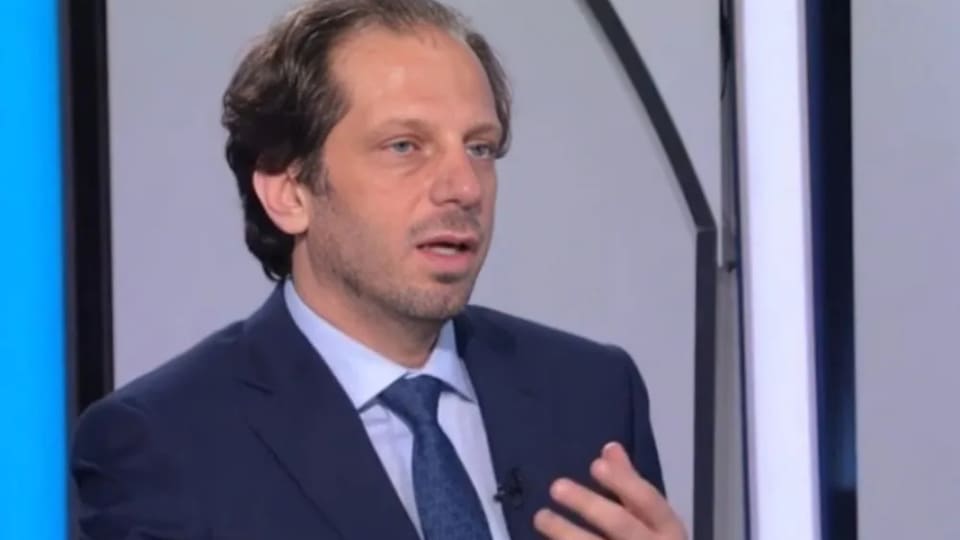 خبير حقوقي يدعو إلى هيئة وطنية لمعالجة ملف الاستملاك والأراضي في سوريا