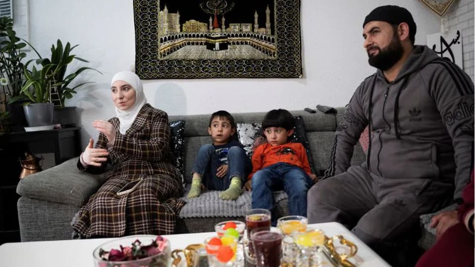 ألمانيا تتجه إلى توسيع مراجعات وضع الحماية الممنوح للسوريين