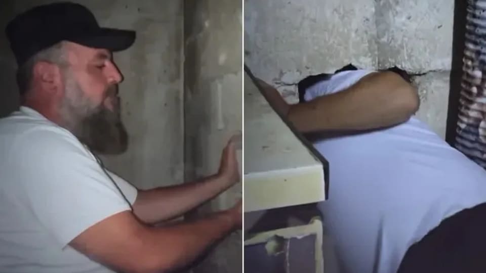 لثلاثة عشر عاماً عاش سوري مختبئاً خلف جدار في منزله باللاذقية يظنه أهله قتيلاً
