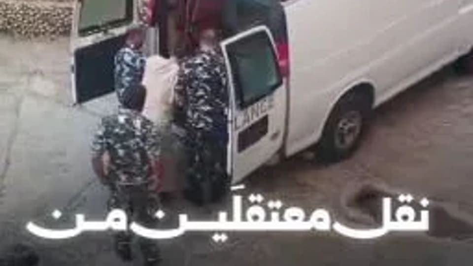 نقل معتقلين مضربين عن الطعام في سجن رومية إلى المشفى بعد تدهور حالتيهما