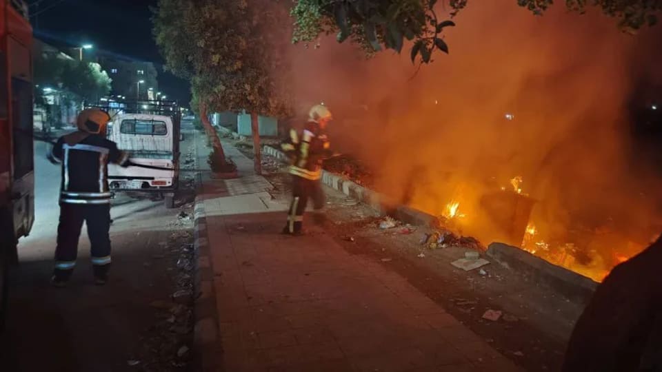 الدفاع المدني يستجيب لـ82 حريقاً وحادث سير في يوم واحد وأصيب 31 مدنياً